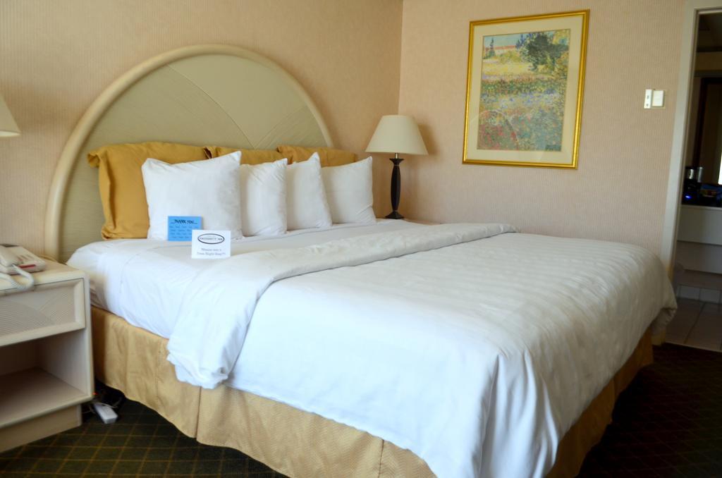 Chapel Hill University Inn المظهر الخارجي الصورة
