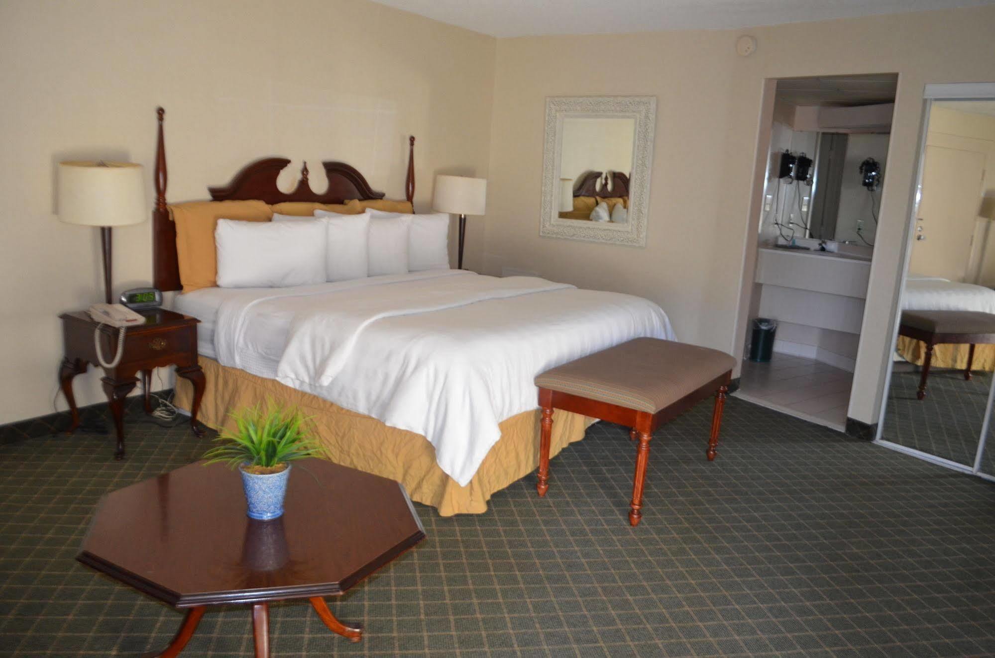 Chapel Hill University Inn المظهر الخارجي الصورة