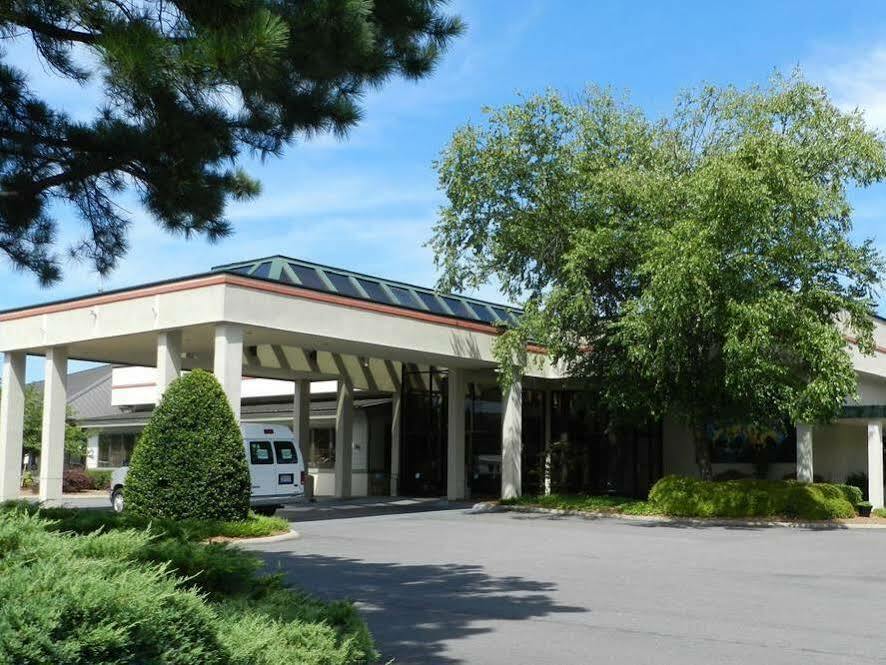 Chapel Hill University Inn المظهر الخارجي الصورة
